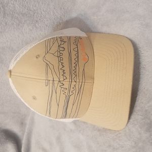 Columbia fitted cap flex fit.  Tan with abstract mountain range.